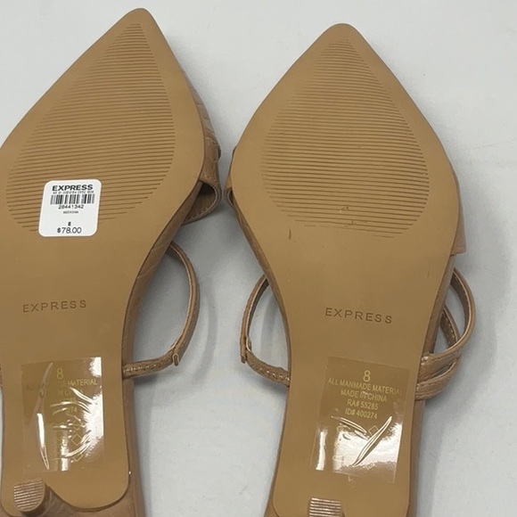 Express closed toe heeled sandals, size 8 - Picture 8 of 10